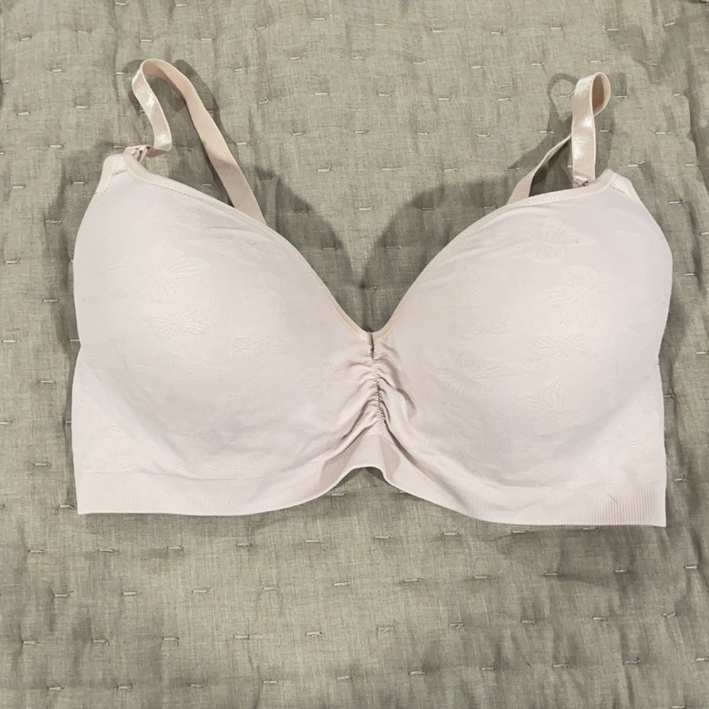 Jessica Simpson nursing bra